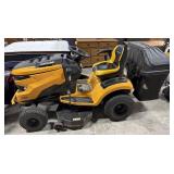 Cub Cadet Riding Mower w/ Bagger.