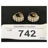 14K Gold Mexico Pearl Hoop Earrings.