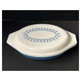 Pyrex Snowflake Garland Casserole Dish.