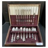 Rogers Bros Silverplated Flateware Set W/ Chest.