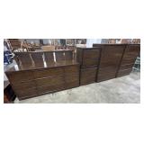 Mid Century Modern Walnut Veneer Bedroom Suite.