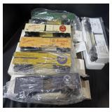 6 Die-Cast Model Train Cars Yuengling,Chesterfield