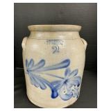 Evan R. Jones, Pittston, PA Stoneware Crock.