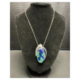 Sterling Silver Necklace & Malachite Pendant.