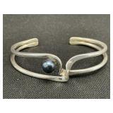 Sterling Silver & Freshwater Pearl Cuff Bracelet.