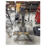 Walker J-10 Hydraulic Lift.