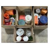 Vintage Tupperware, Melmac, Pyrex Measure.