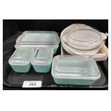 Lot Of Corning Ware & Pyrex Baking Dishes.