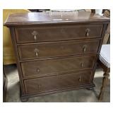 Vtg Henredon Inlayed Chest of Drawers.