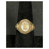 10 KT Gold 1969 Hershey HS Class Ring.