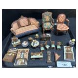 Resin Doll House Furniture.