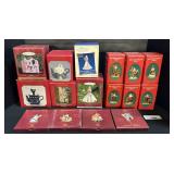 Christmas Ornaments, Barbie, Santa Figurines