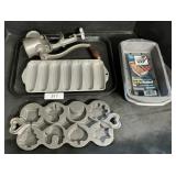 Universal Grinder, Cornbread & Loaf Pans.