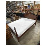 Traditional Mahogany 4-Post Bed.
