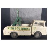 Marx Pressed Steel Cities Service Towtruck Toy.