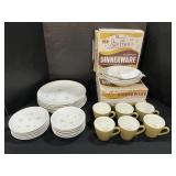 Star Glow Dinnerware Set.