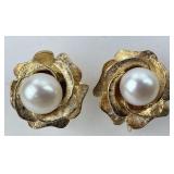 14KT Gold Large Pearl Centered Floral Earrings.