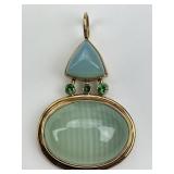 14KT Gold Oval Jadeite Gemstone Pendant.