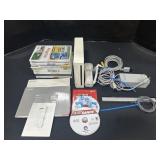 Nintendo Wii Game Console, Games, Controller.