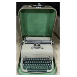 Remington Quiet-Riter Typewriter W/ Case.