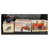 ERTL Die Cast Tractor & Renningerï¿½s Bank, RC2 FFA.