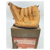 Trusport G600 Baseball Fielderï¿½s Glove.