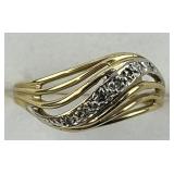 10KT Gold Open Wave Diamond Chip Ring.