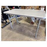 4ft Folding Table.