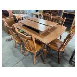Traditional Maple Dining Table.
