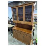 Traditional Oak Hutch.