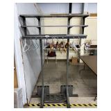Metal Clothing Rack.*