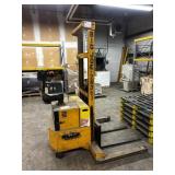 Big Joe Motorized Pallet Jack.*