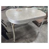Vtg Mid Century Modern Formica Dining Table.