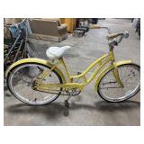 Vtg Style Schwinn Bicycle.