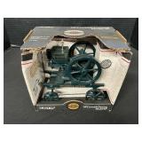 Ertl Die Cast McCormick-Deering Model M Engine.
