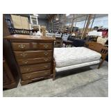 Traditional Style Bassett Bedroom Suite.