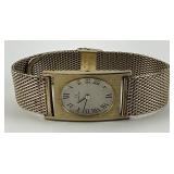 14KT Gold Womenï¿½s Vintage Omega Wristwatch.