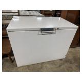 HotPoint Chest Freezer.