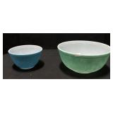 2 Pyrex Mixing Bowls.