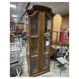 Drexel Heritage Curio Cabinet.