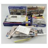 5 HO Scale Model Kits, Building Parts.