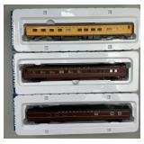 Walthers Pullman Sleepers & Kitchen Dormitory.