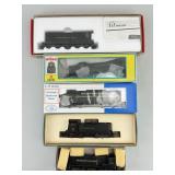 4 HO Scale Pennsylvania Railroad Train Engines.