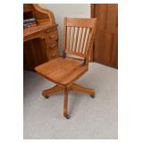 Vintage Oak Office Chair Made by Milwaukee Chair