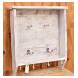 Farmhouse Style / Shabby Chic Wall Key Organizer