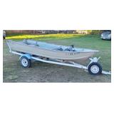 Smoker Craft Fishing Boat & Trailer