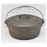 Lodge Cast Iron Dutch Oven USA 8DO w/ Box