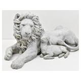 Lion & Lamb Statue