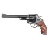 Smith & Wesson Model 29-6  44 Magnum w/Case