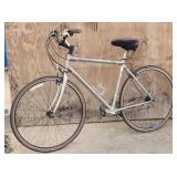 SPECIALIZED Silver Sirrus Elite Bike